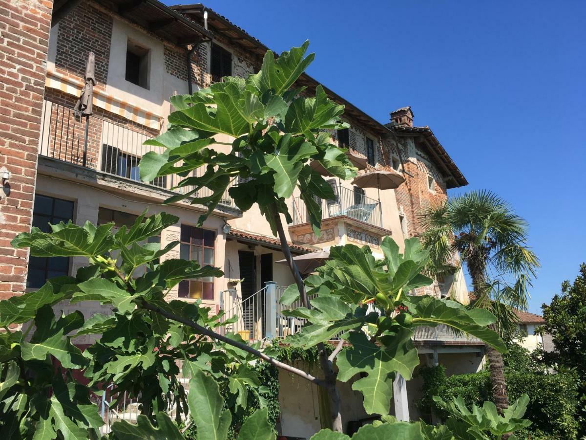Castello Della Bastia Hotel Balocco Bagian luar foto