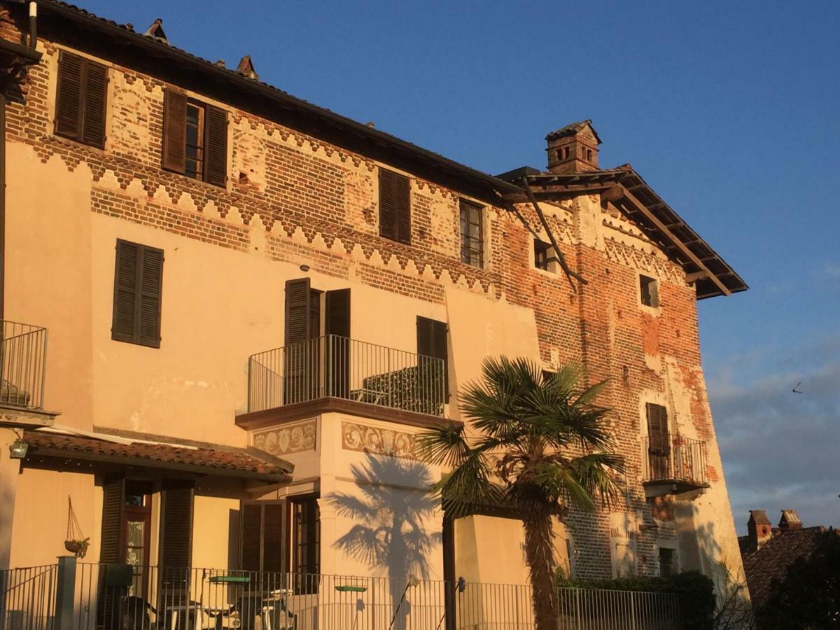 Castello Della Bastia Hotel Balocco Bagian luar foto