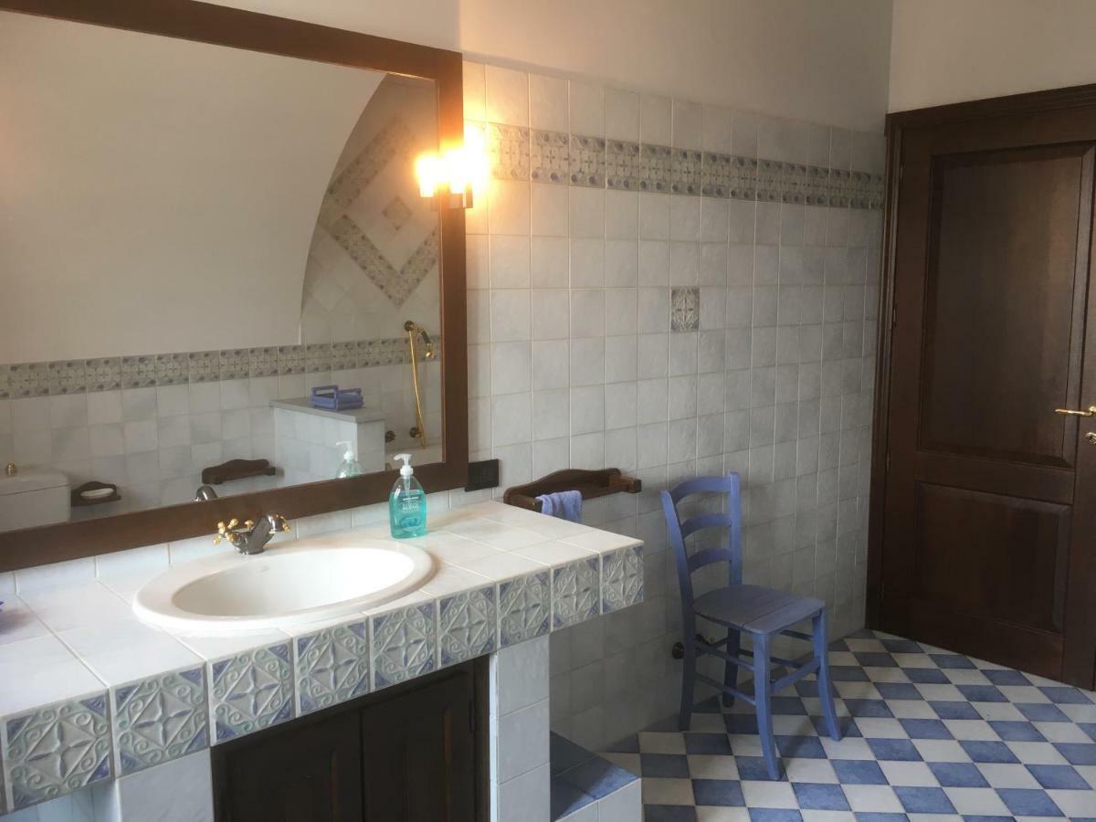 Castello Della Bastia Hotel Balocco Bagian luar foto