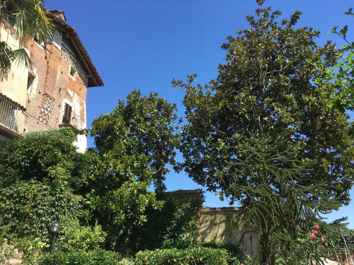 Castello Della Bastia Hotel Balocco Bagian luar foto