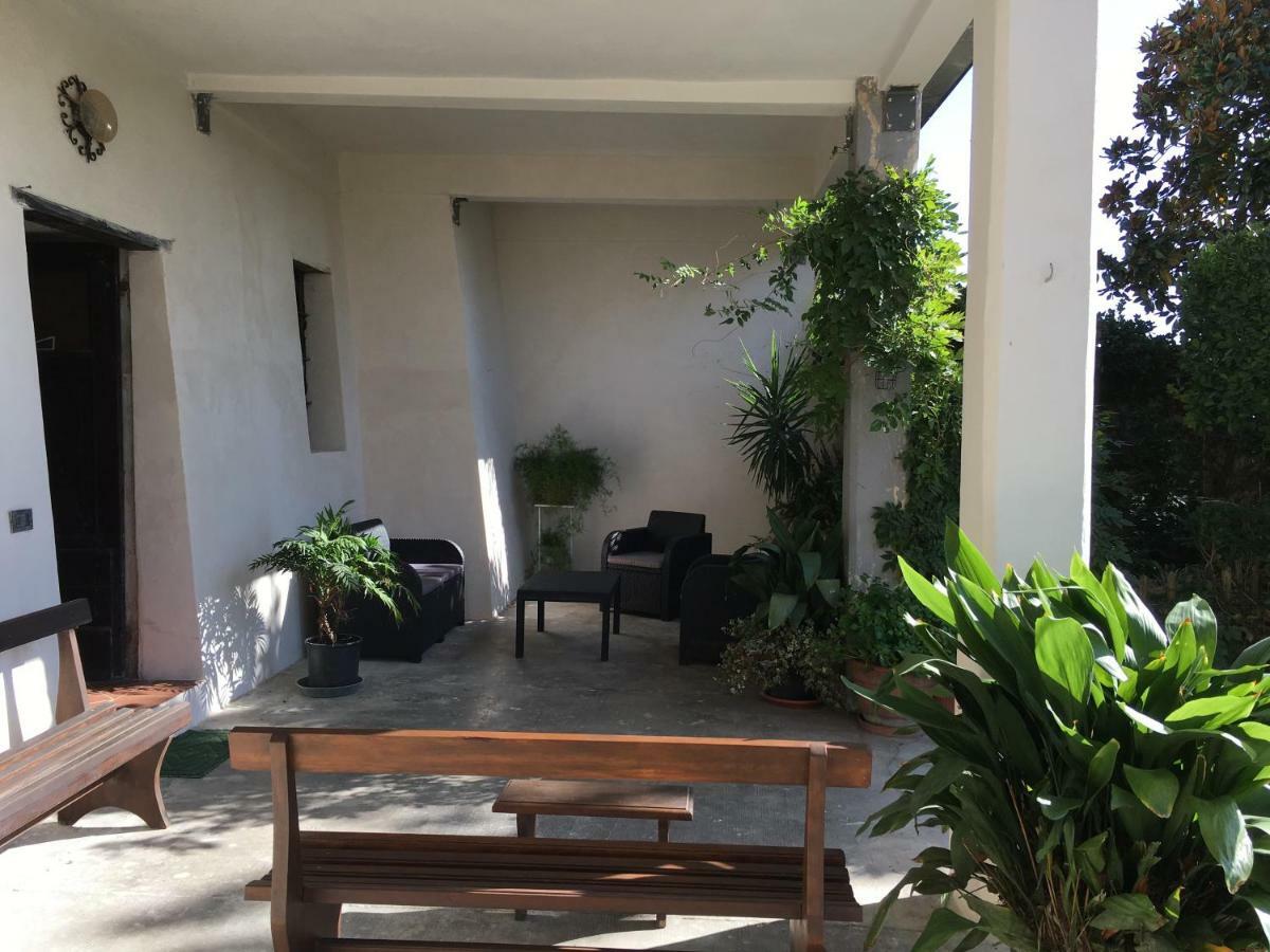 Castello Della Bastia Hotel Balocco Bagian luar foto
