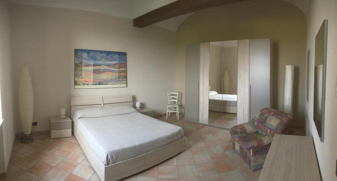 Castello Della Bastia Hotel Balocco Bagian luar foto